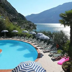 hotel-augusta-garni.it-lombardy.com/