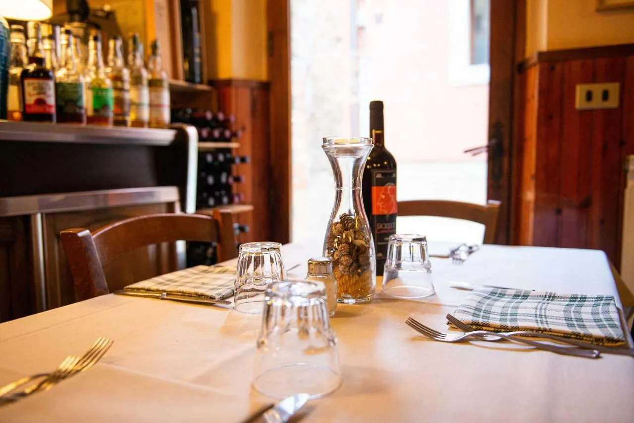 Hotel Boutique Villa Liberty - Dependance - Borgo Capitano Collection - Albergo Diffuso San Quirico dʼOrcia